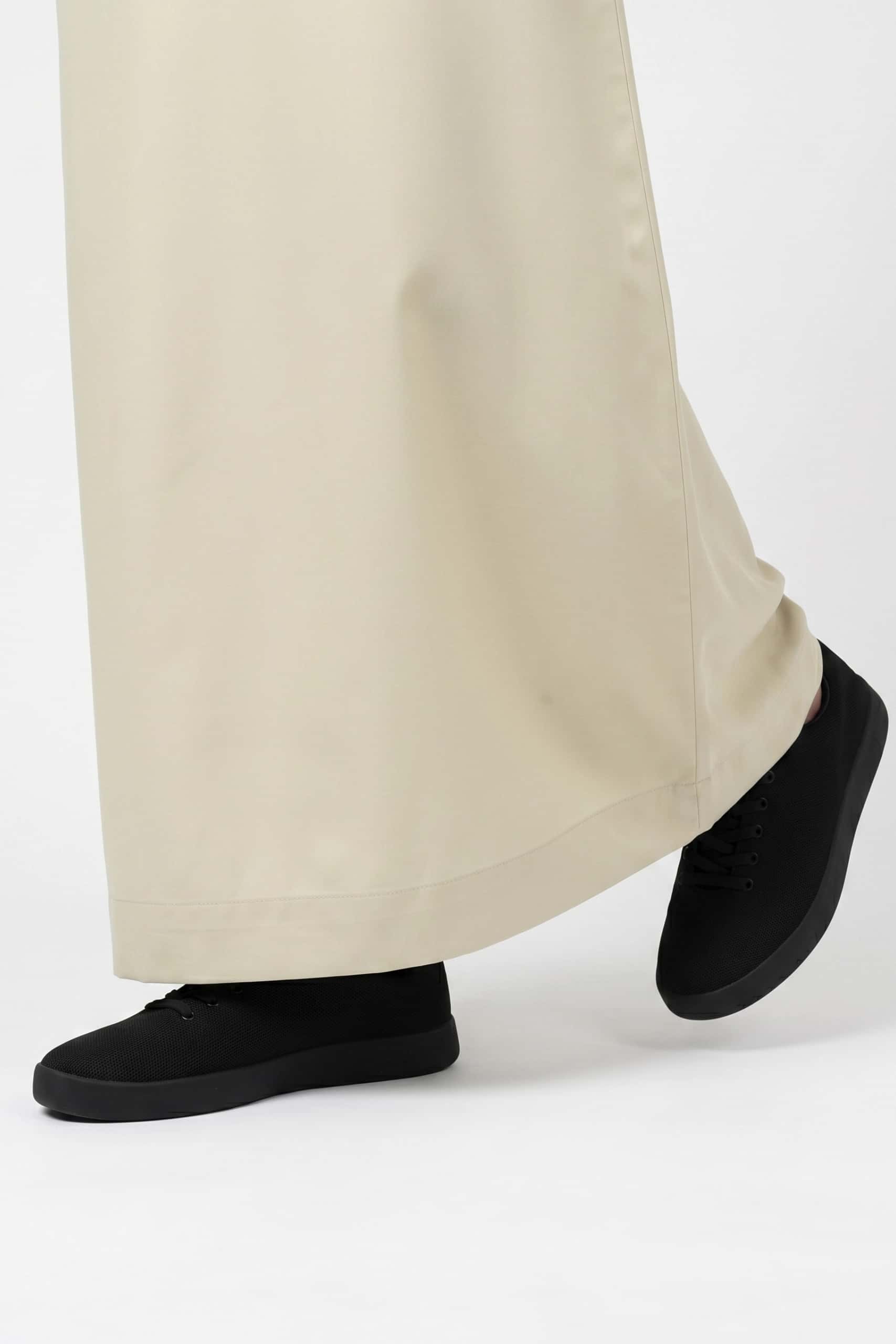 Pale Lemon Saudi Thobe 6