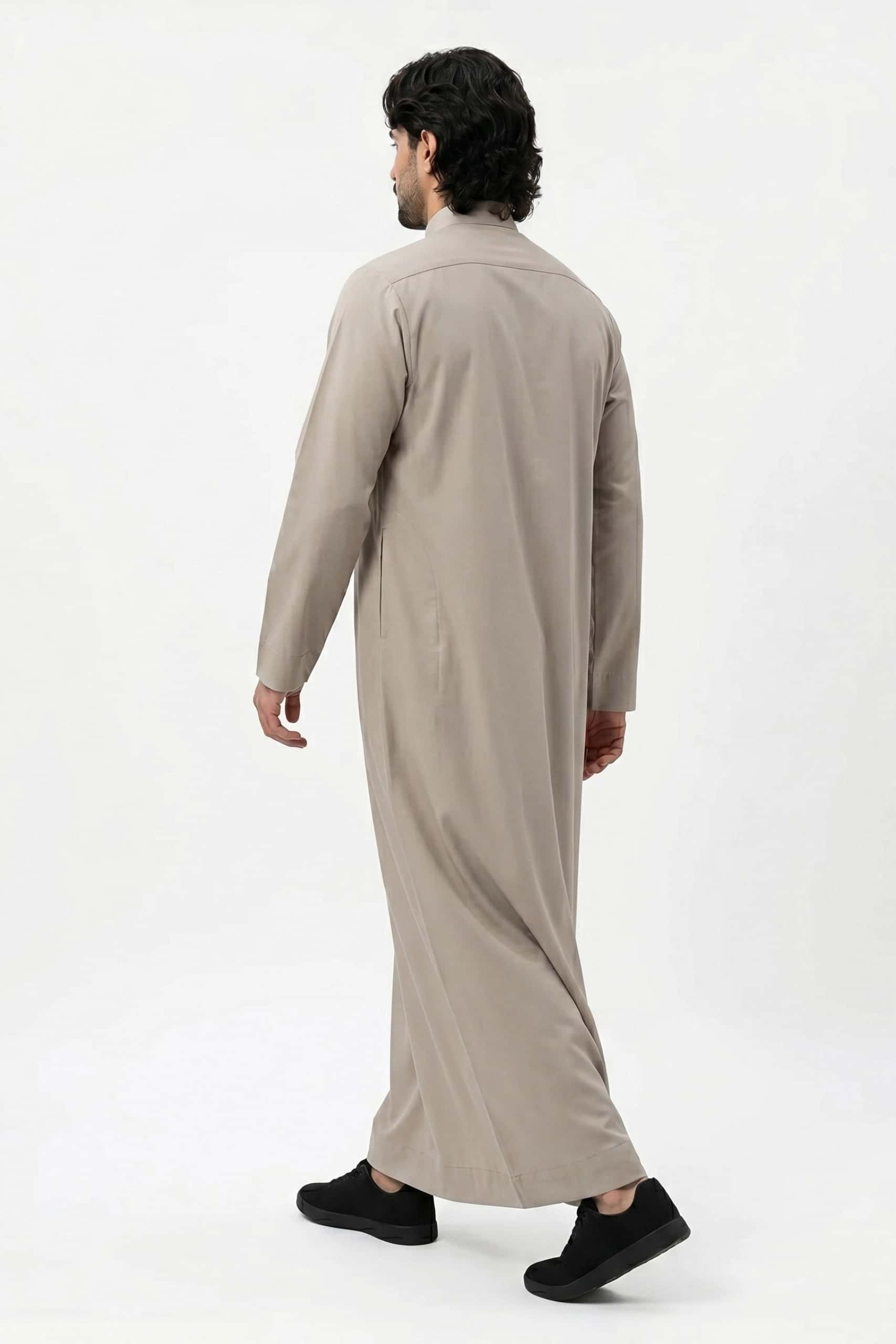Soft Sand Saudi Thobe 10