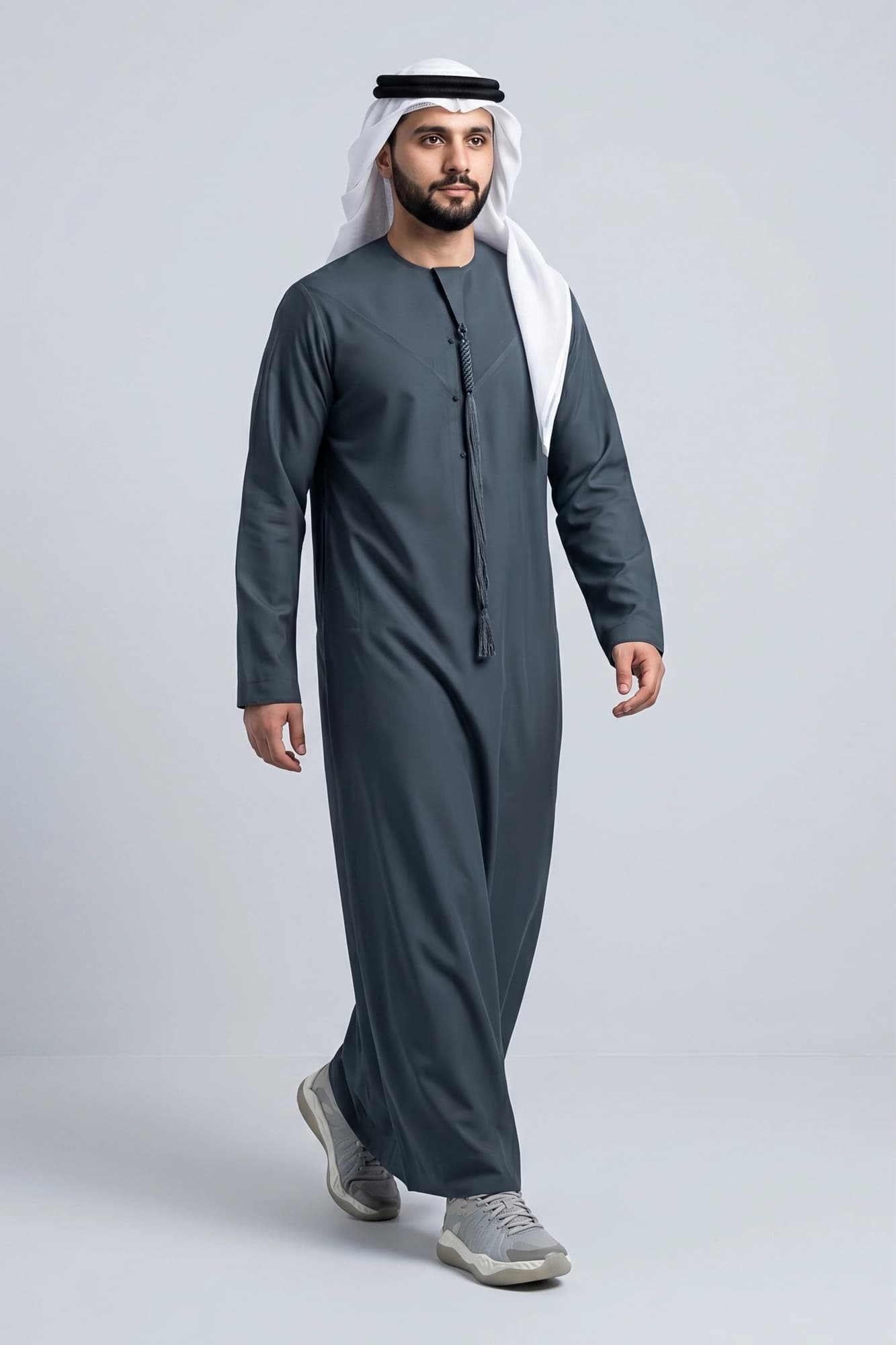 Charcoal Grey Emirati Thobe - China Wool