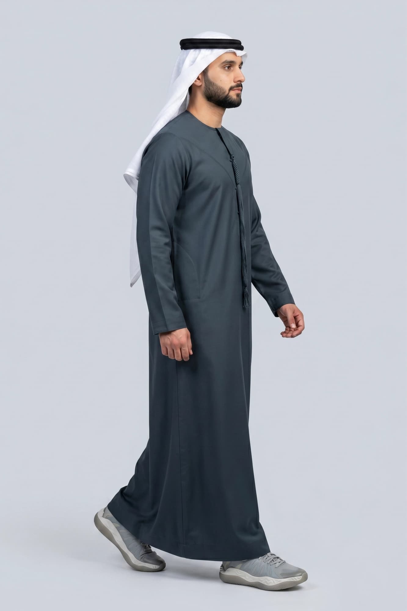 Charcoal Grey Emirati Thobe - China Wool