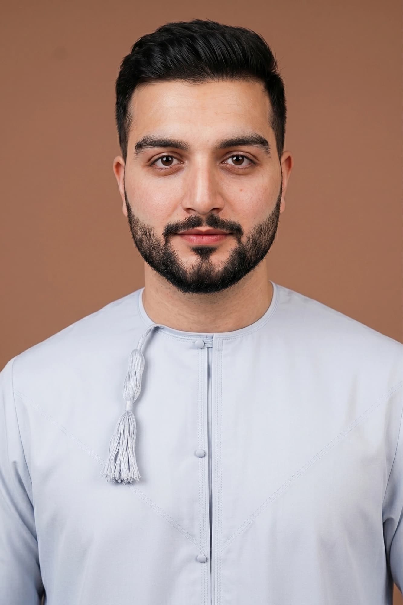 Chrome Grey Omani Thobe