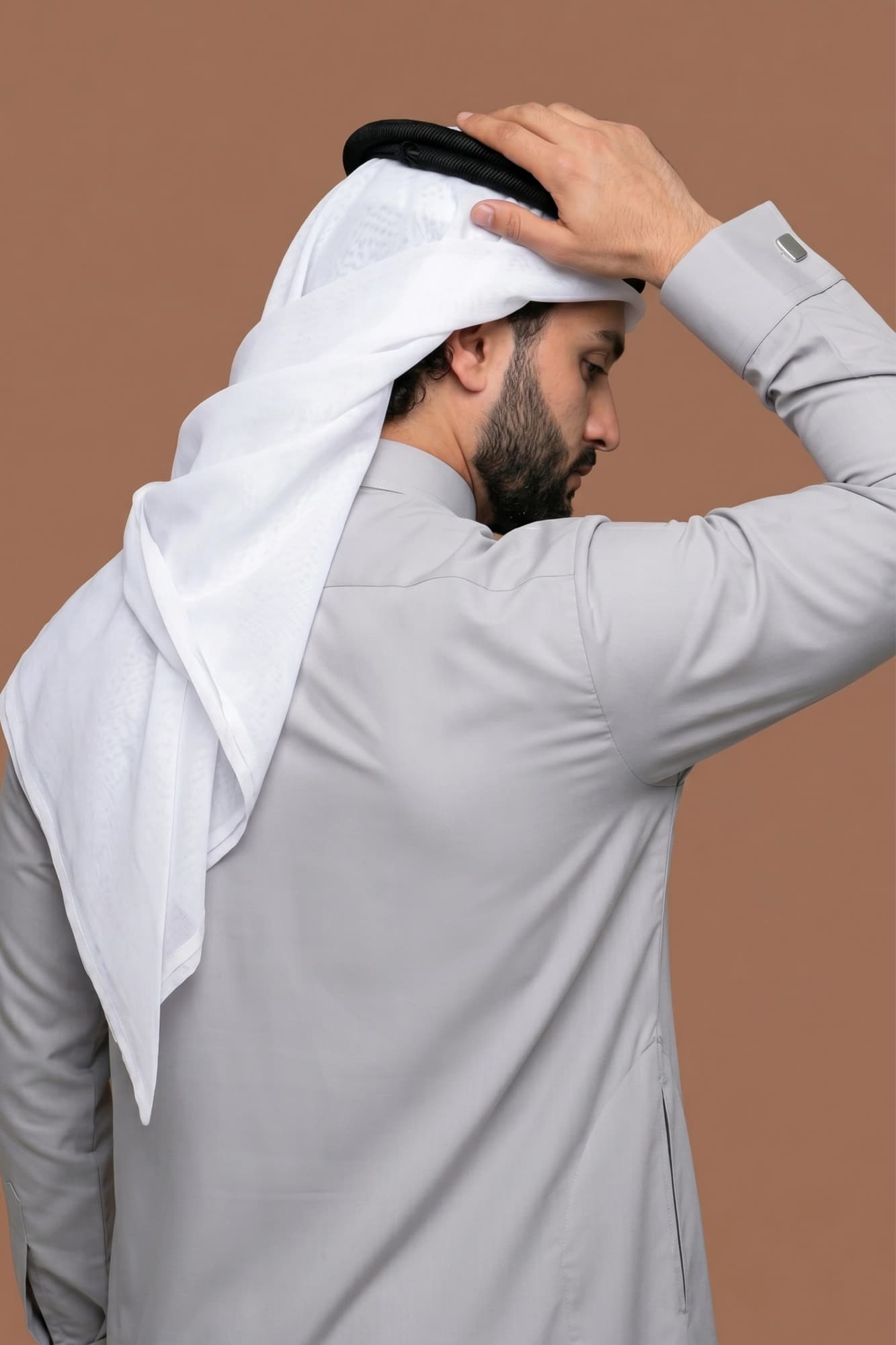 Cool Light Grey Qatari Thobe - Spun Polyester