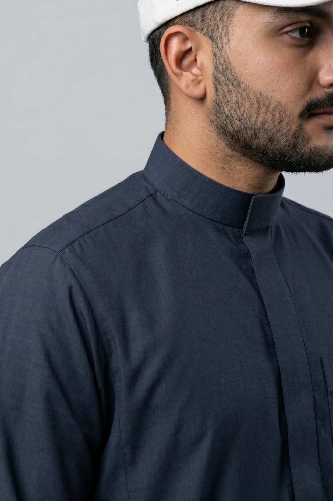 Sporty Dark Blue Saudi Thobe - China Wool