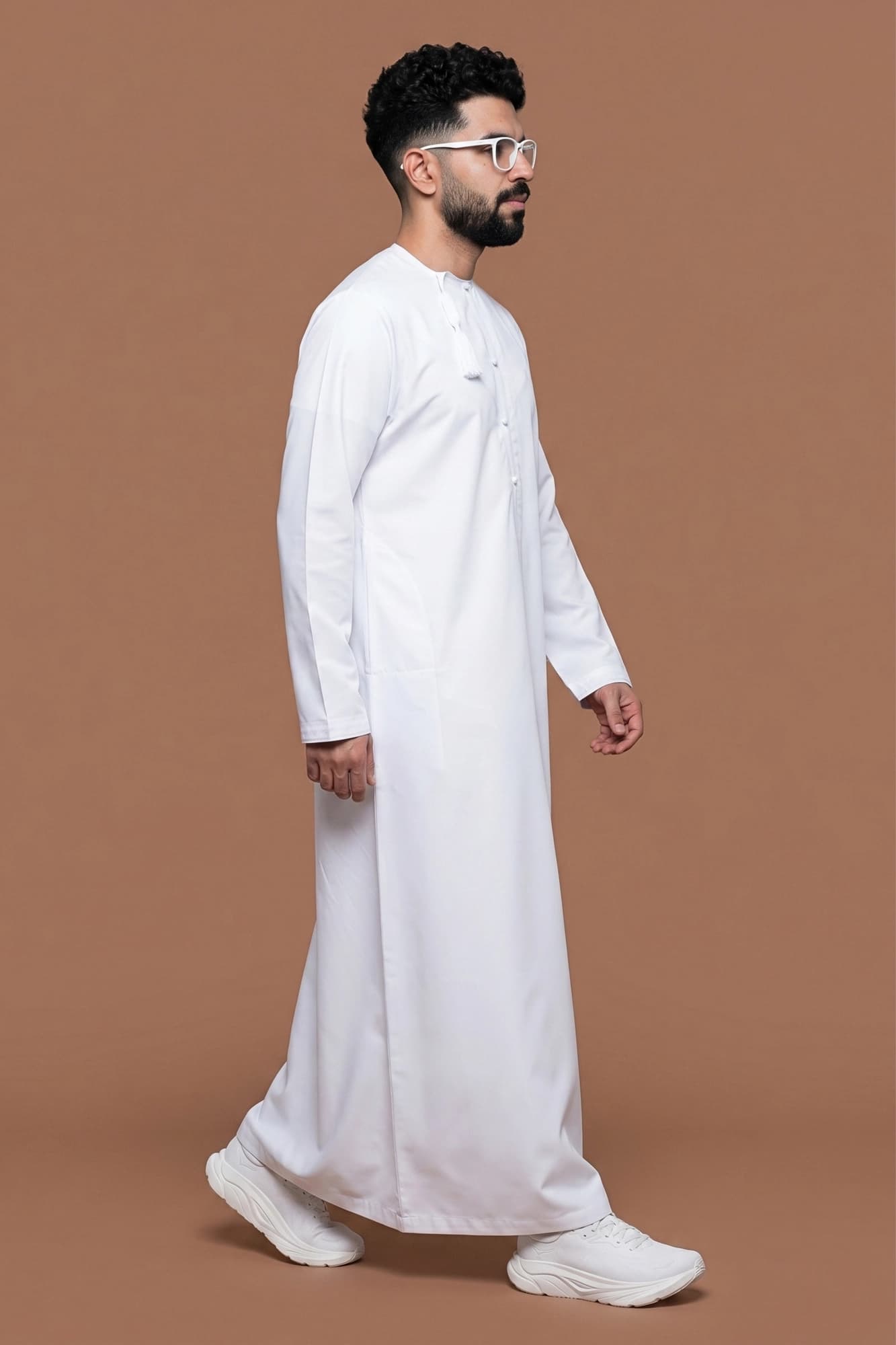 White Omani Thobe