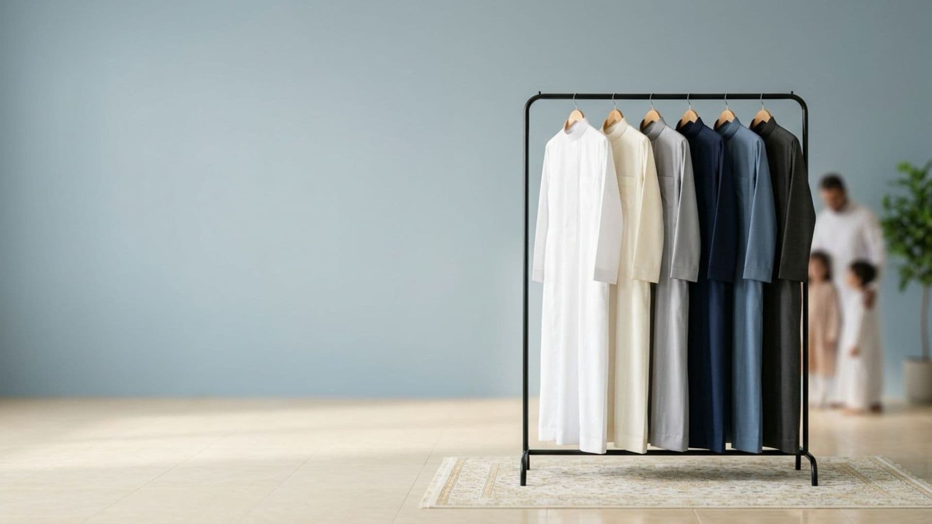 What Is a Thobe? The Traditional Islamic Garment